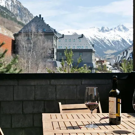 Luderna - Con Terraza Bonaigua A4 Varicauba Daire